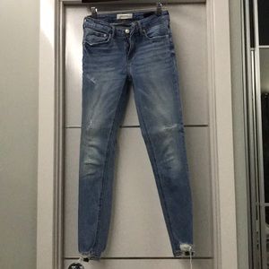 zara woman premium denim skinny distressed